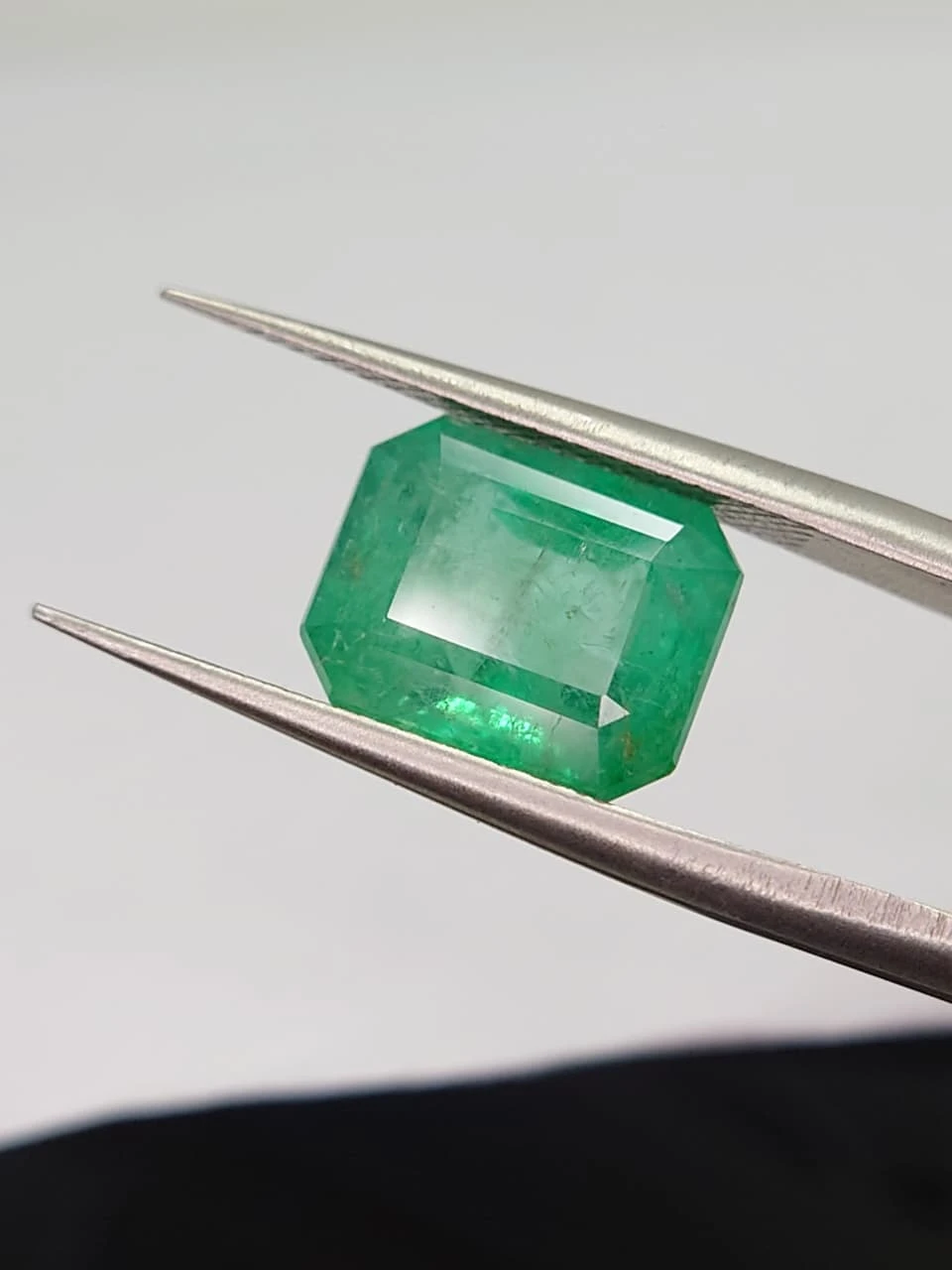 4ct Natural Octagon Cut Panjshir Emerald from Afghanistan — view 2